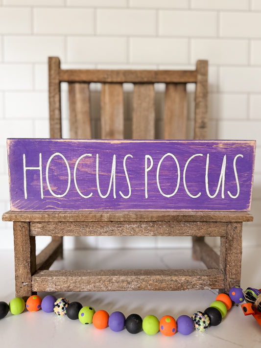 Hocus Pocus Purple Sign