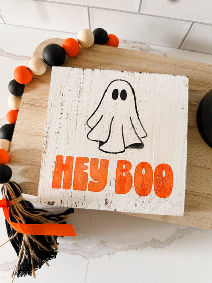 Hey Boo Ghost Wood Sign