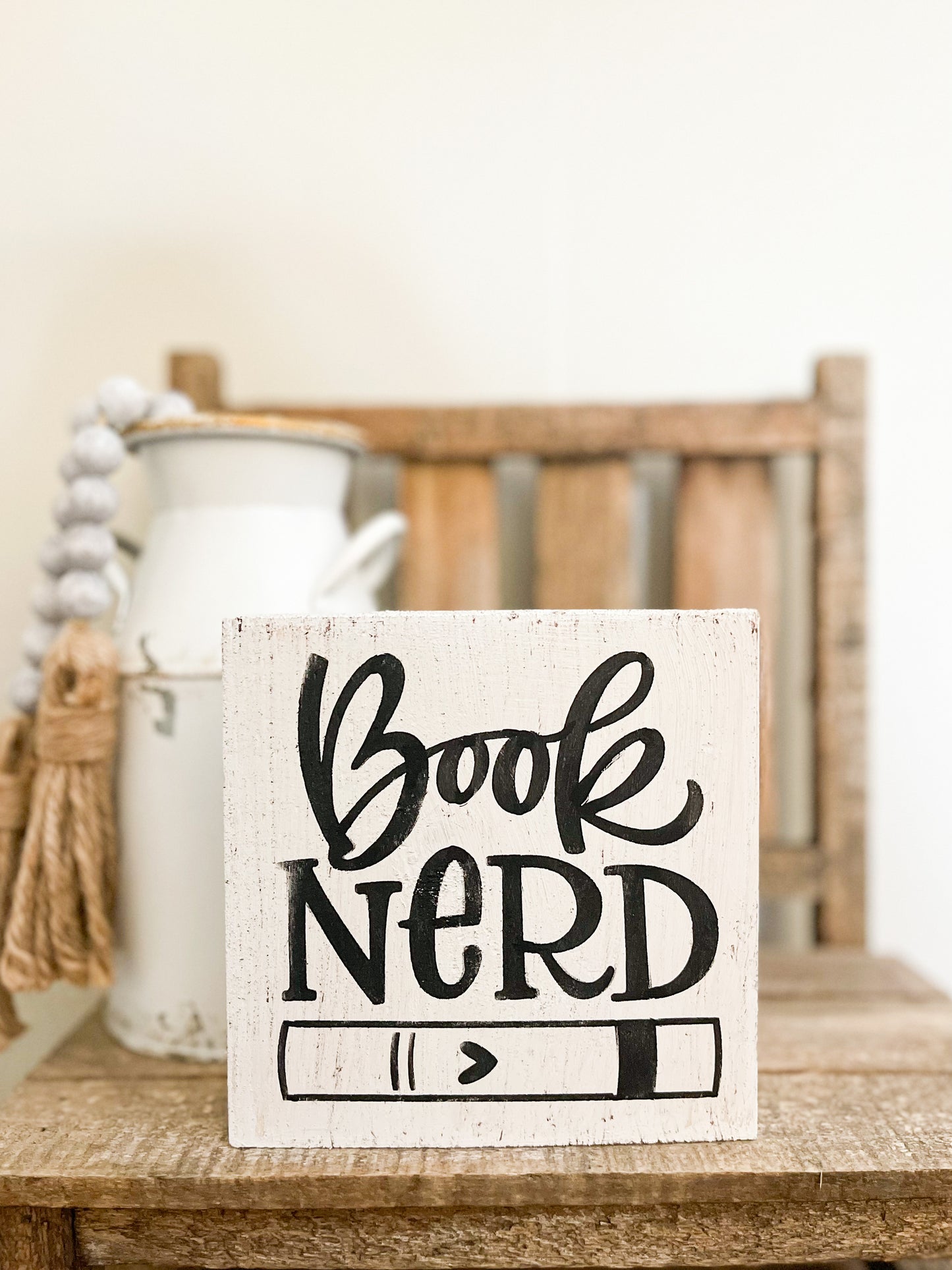 Book Nerd Wood Sign – northwoodsandwicksco